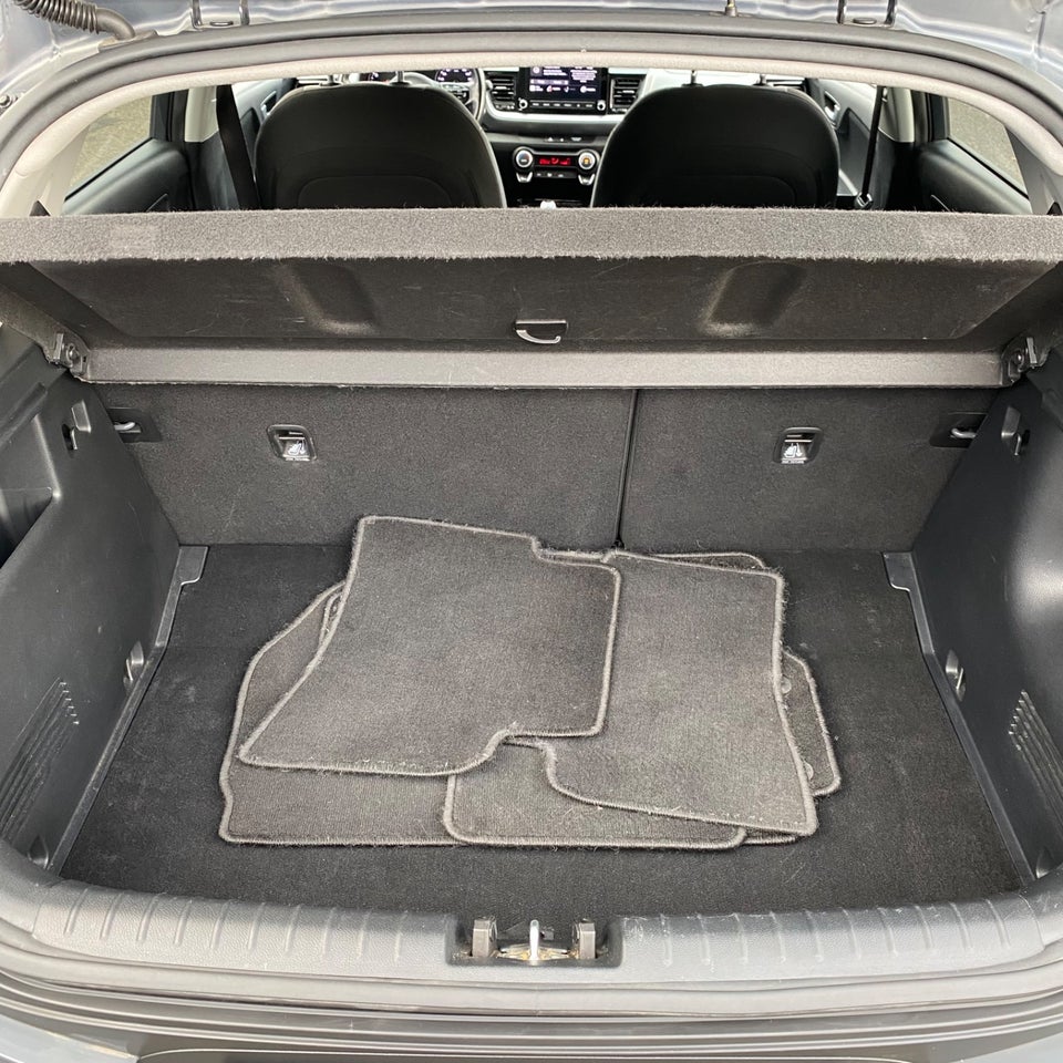 Kia Stonic 1,0 T-GDi mHEV Prestige Upgrade iMT 5d