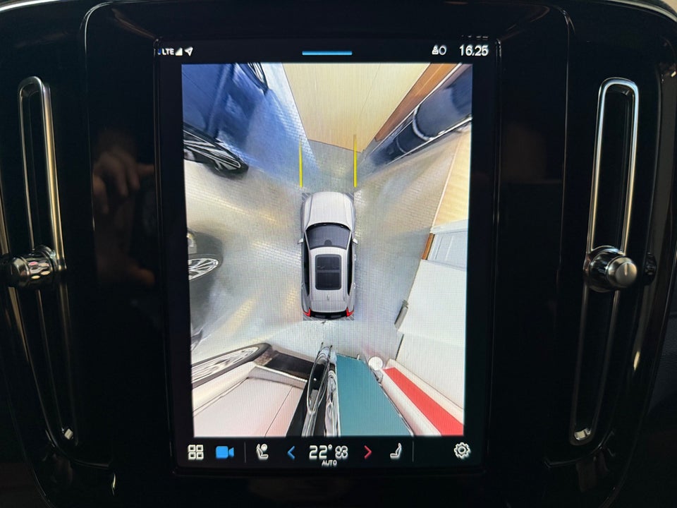 Volvo EX40 Extended Range Core 5d