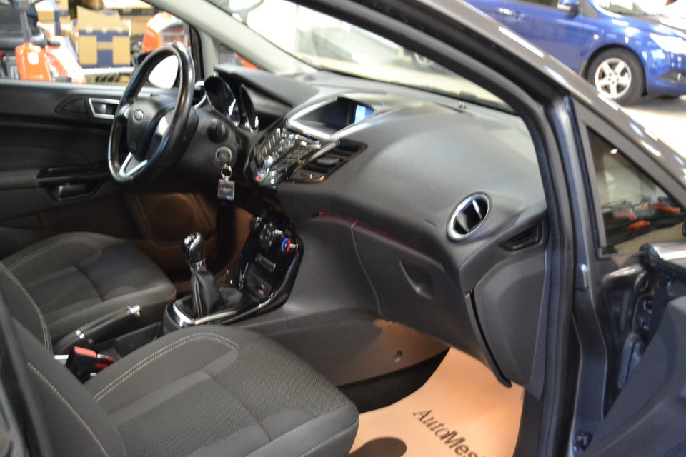 Ford Fiesta 1,0 SCTi 100 Titanium 5d