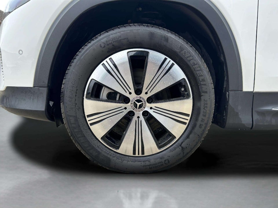 Mercedes EQB300 Progressive 4Matic 5d
