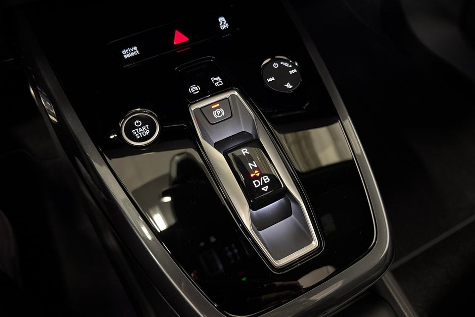 Audi Q4 e-tron 45 S-line Edition 5d
