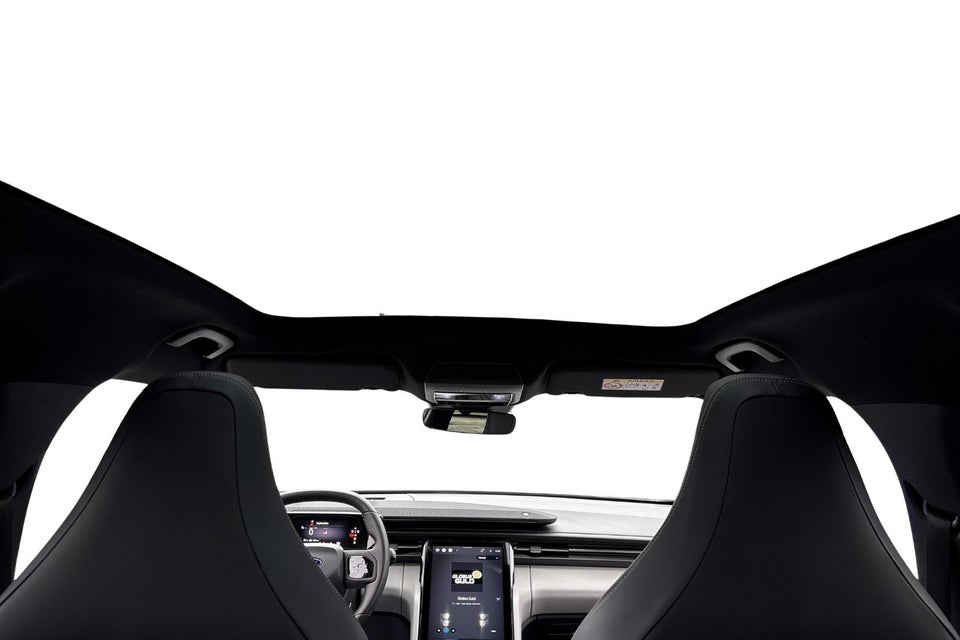Ford Explorer 77 Premium Extended Range 5d