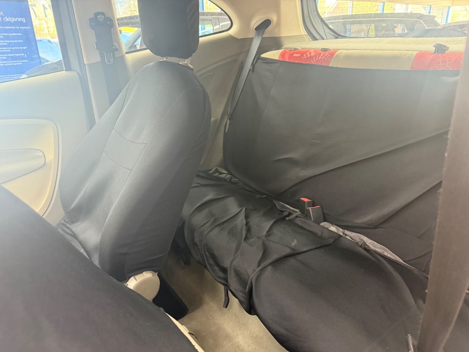 Ford Ka 1,2 Titanium 3d