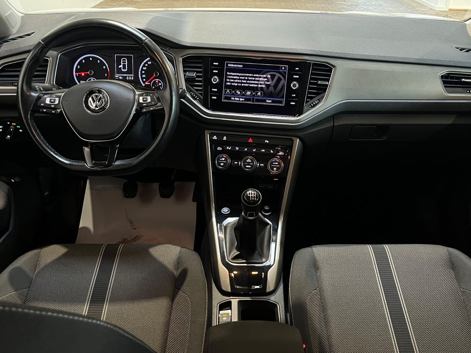 VW T-Roc 1,0 TSi 115 Style 5d