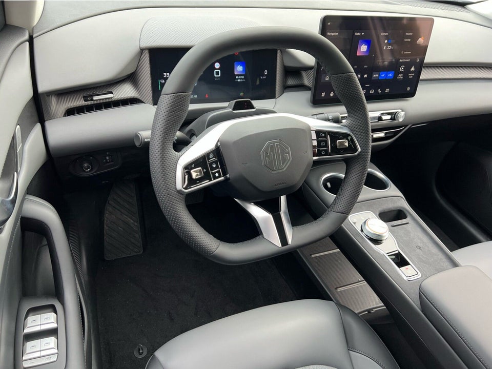 MG MGS5 64 Luxury 5d