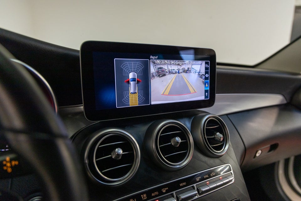 Mercedes C300 2,0 Avantgarde stc. aut. 5d