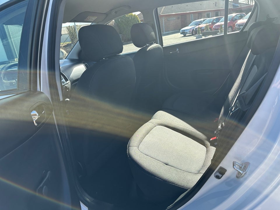 Hyundai i20 1,25 Classic XTR 5d