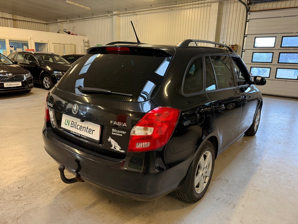 Skoda Fabia 1,2 12V Ambition Fresh Combi 5d
