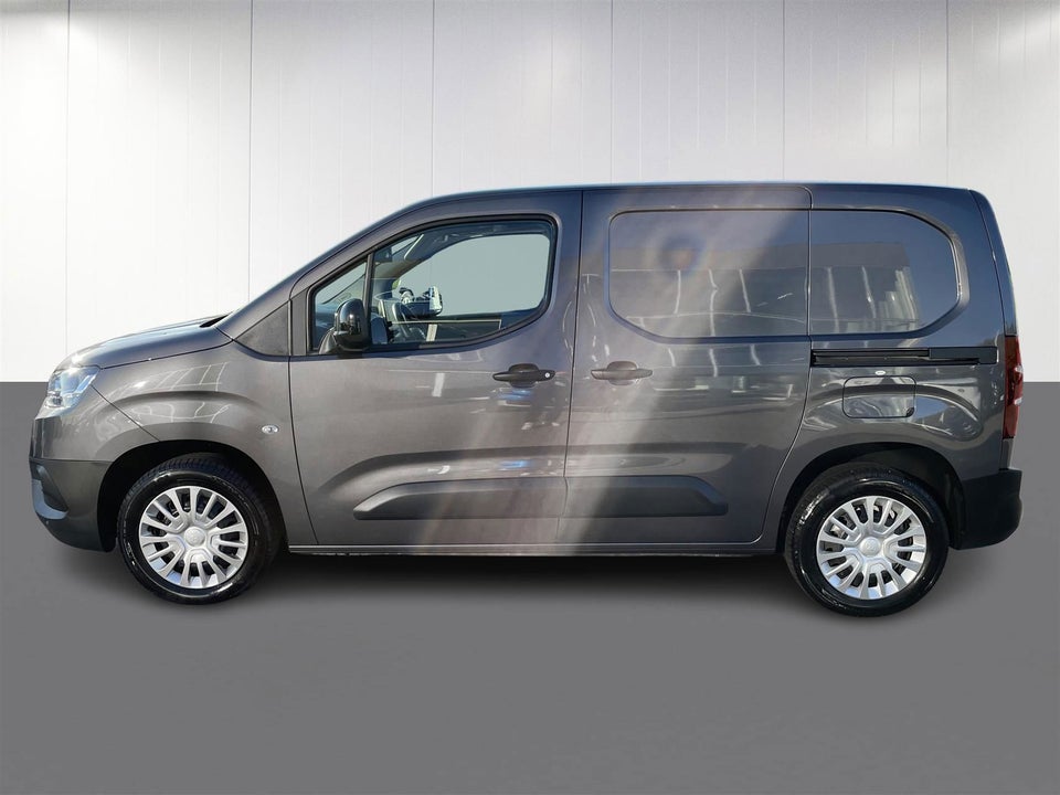 Toyota ProAce City 1,5 D 102 Medium Comfort 6d