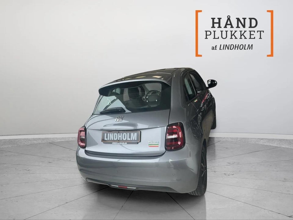 Fiat 500e 42 Icon 3+1 4d