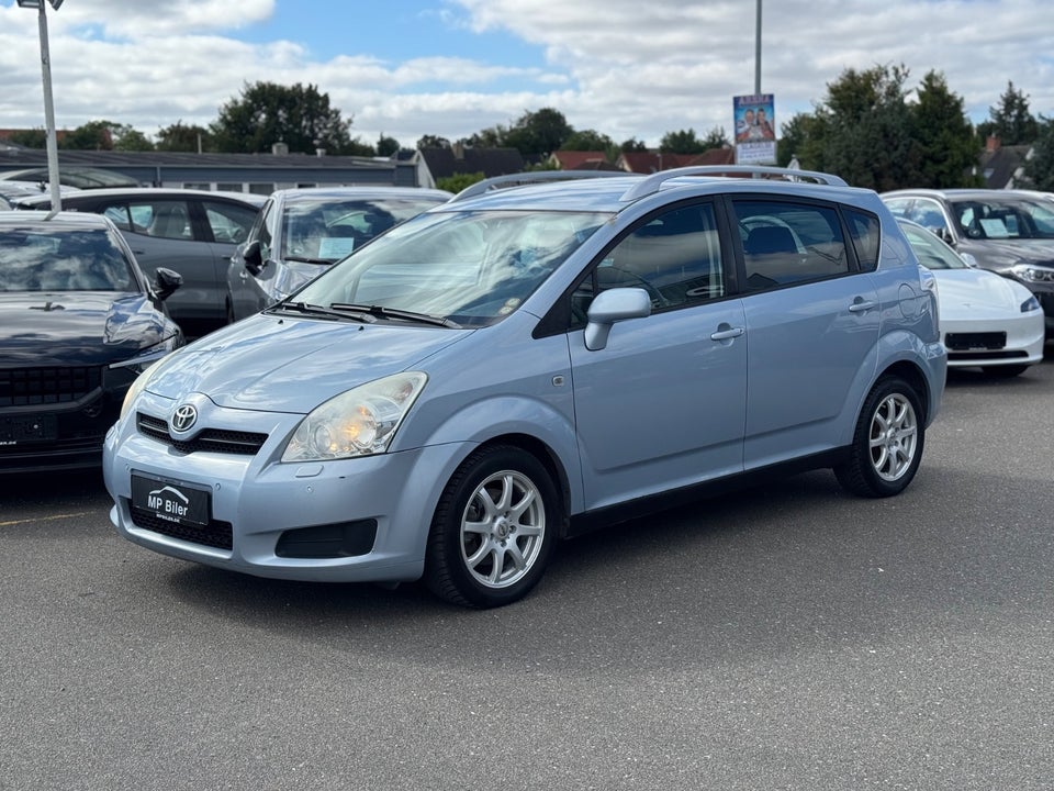 Toyota Corolla Verso 2,2 D-4D 136 Sol 7prs 5d