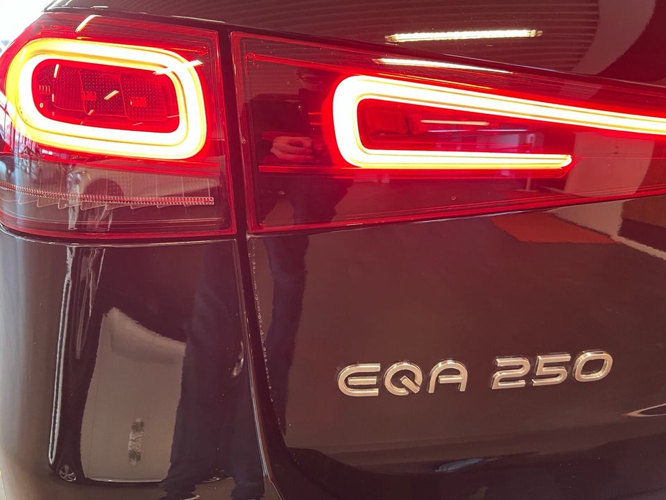 Mercedes EQA250 Progressive Advance 5d