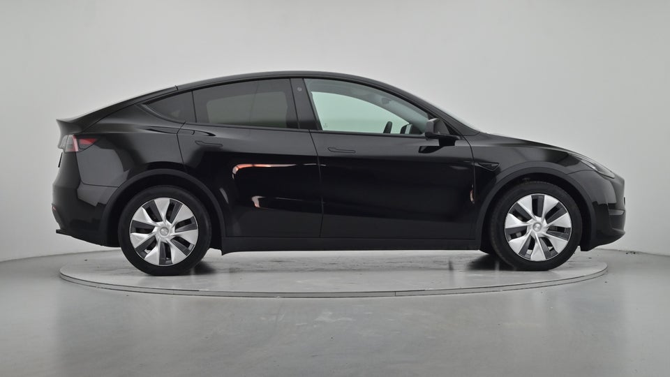 Tesla Model Y Long Range AWD 5d