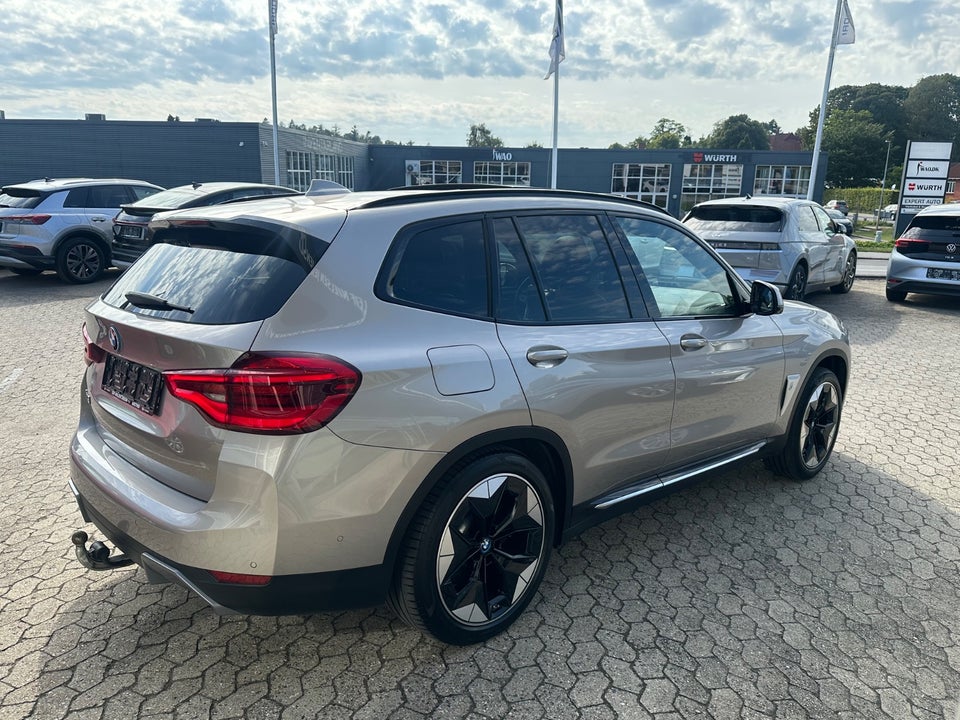 BMW iX3 Charged Plus 5d