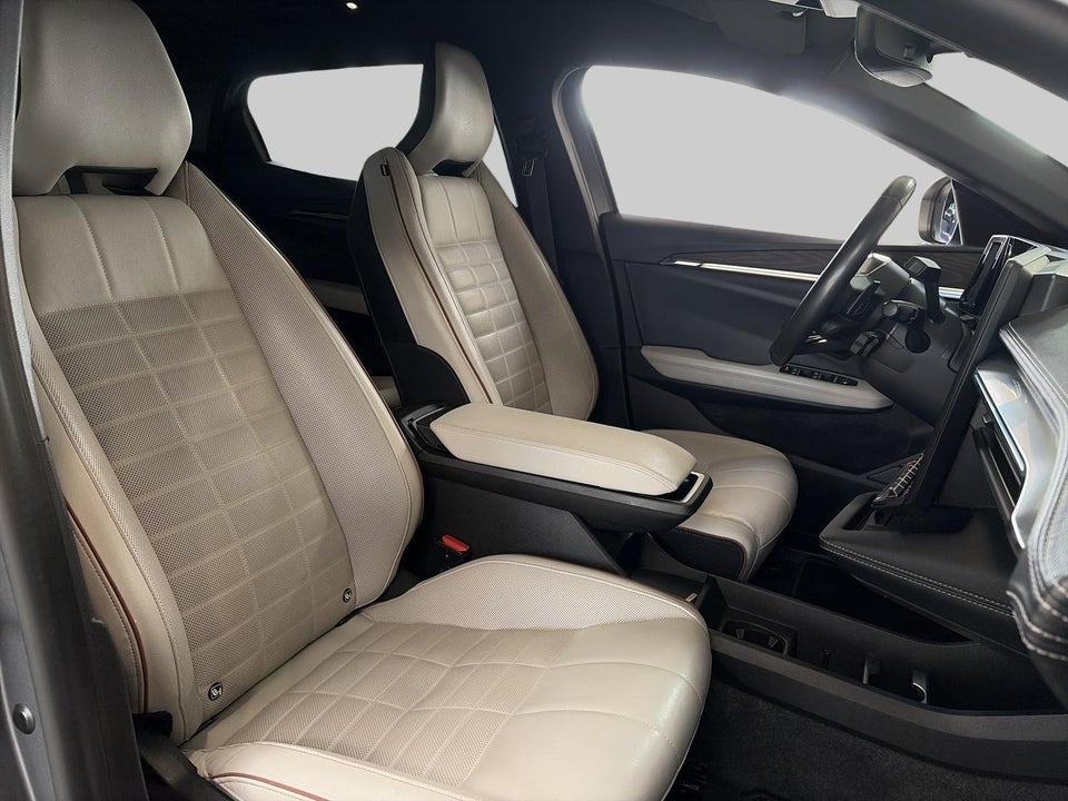 Renault Megane E-Tech 60 Iconic 5d