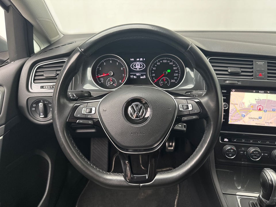 VW Golf VII 1,5 TSi 130 Comfortline DSG 5d