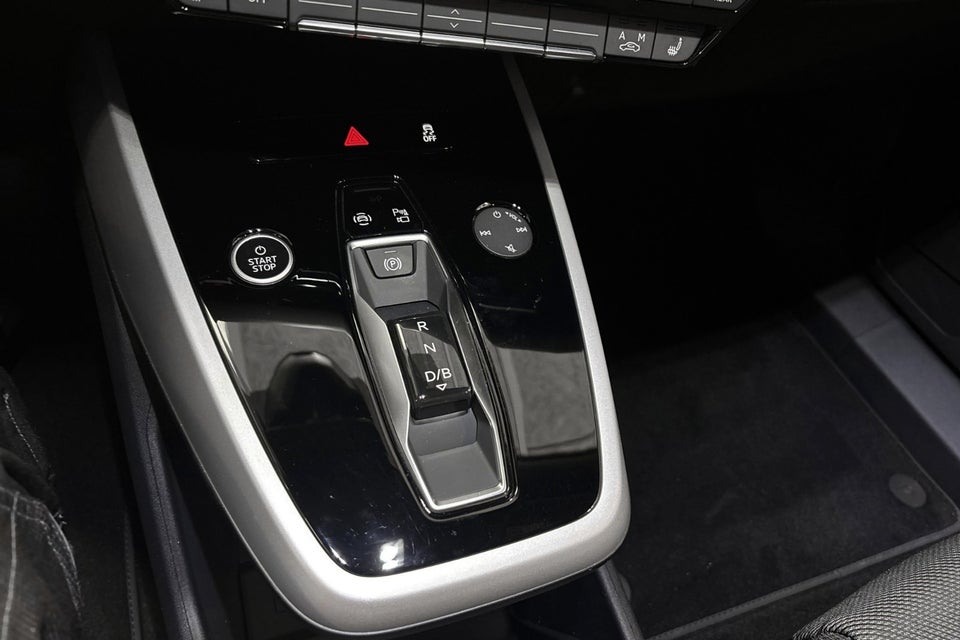 Audi Q4 e-tron 45 Progress 5d