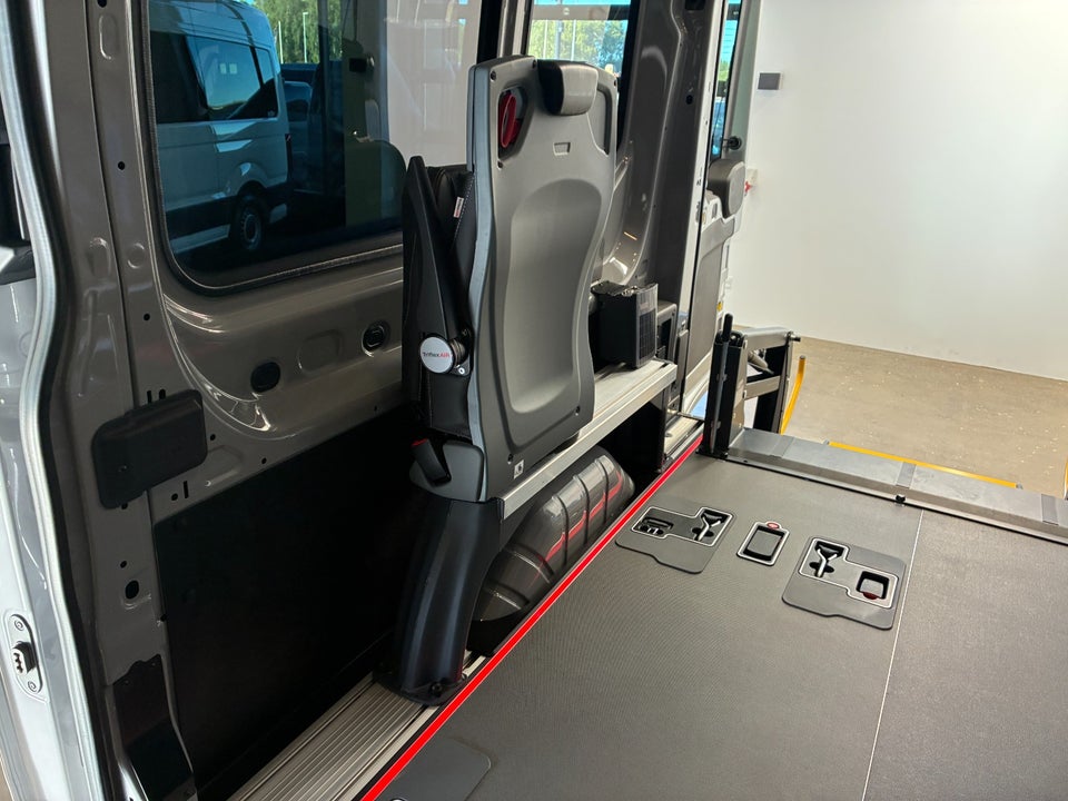 Ford E-Transit 350 L3 Kombi 68 Trend H3 RWD