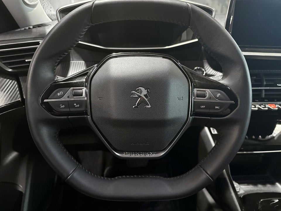 Peugeot e-2008 50 Allure Limited 5d