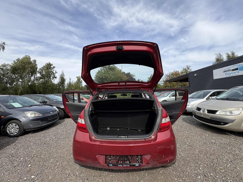 Hyundai i20 1,25 Comfort 5d