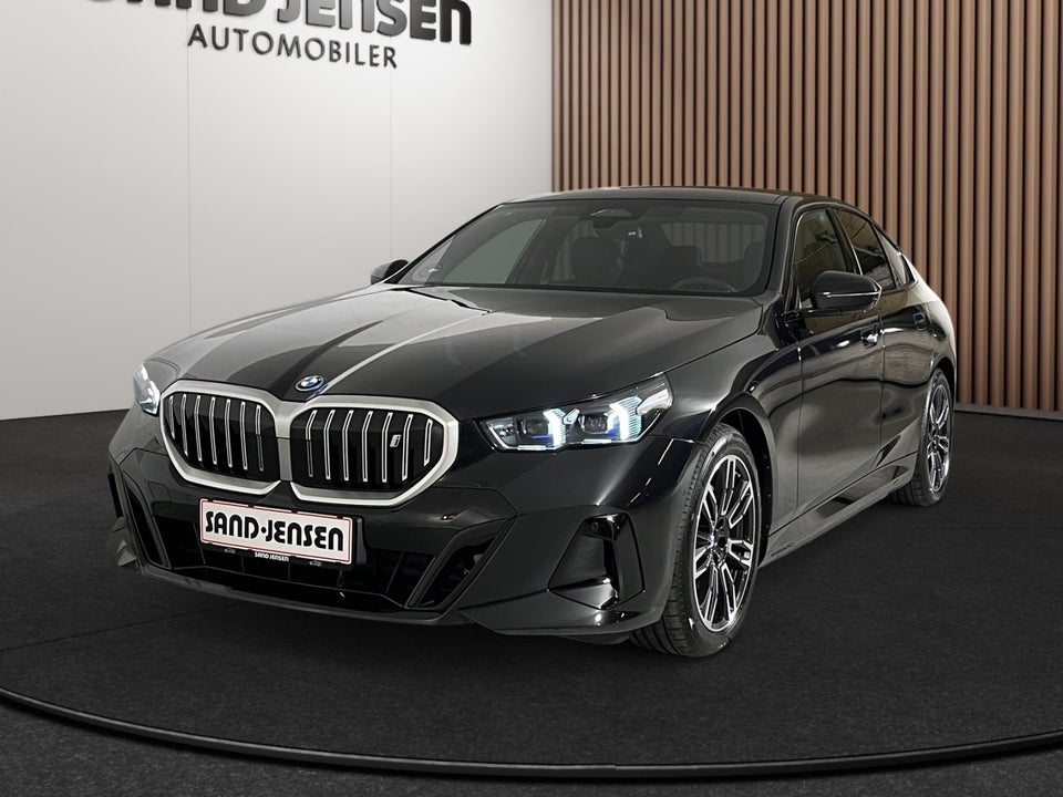 BMW i5 eDrive40 M-Sport 4d
