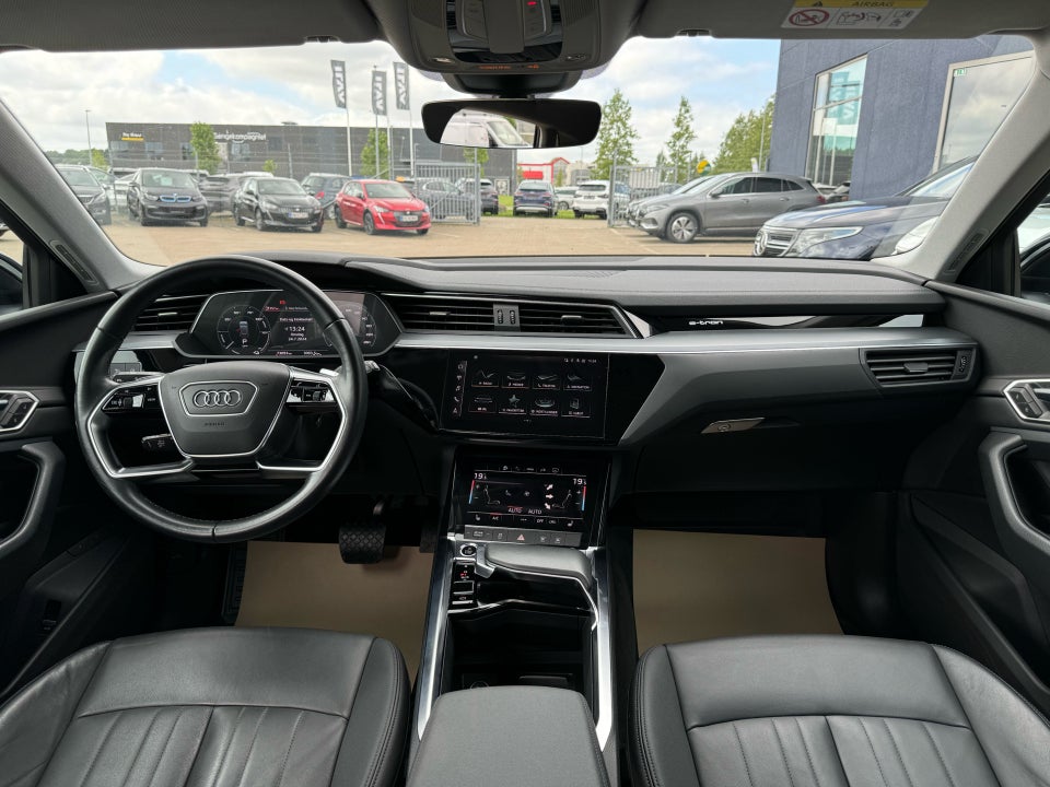 Audi e-tron 55 Advanced quattro 5d