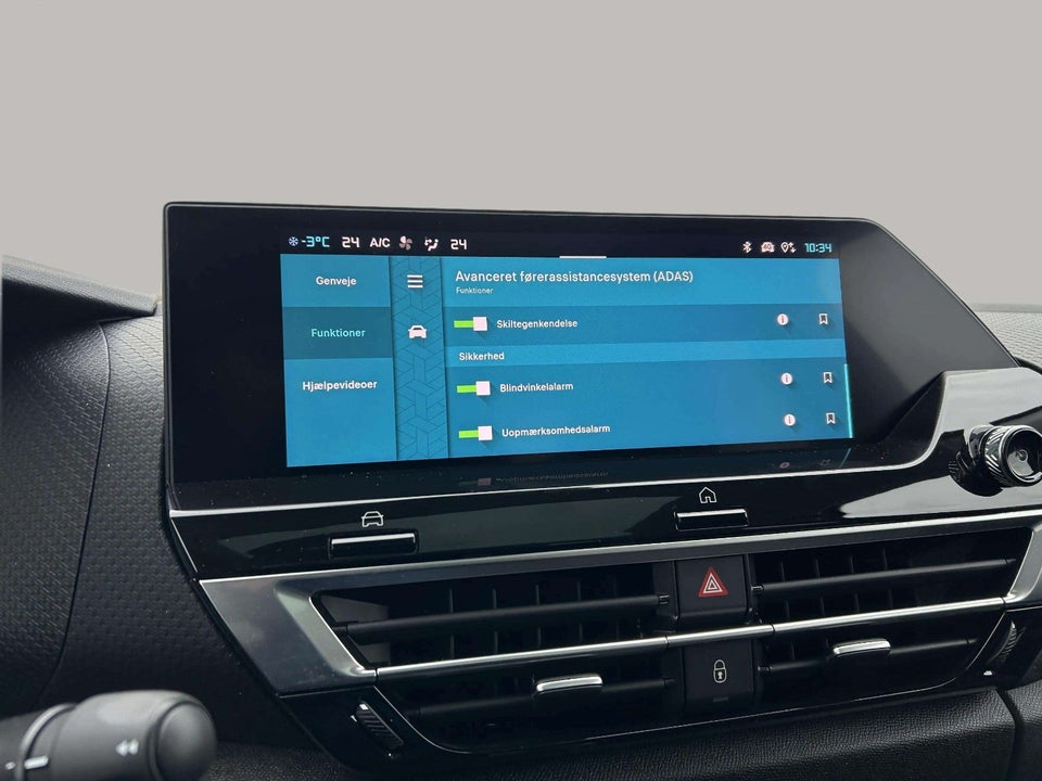 Citroën ë-C4 X 54 Shine 4d