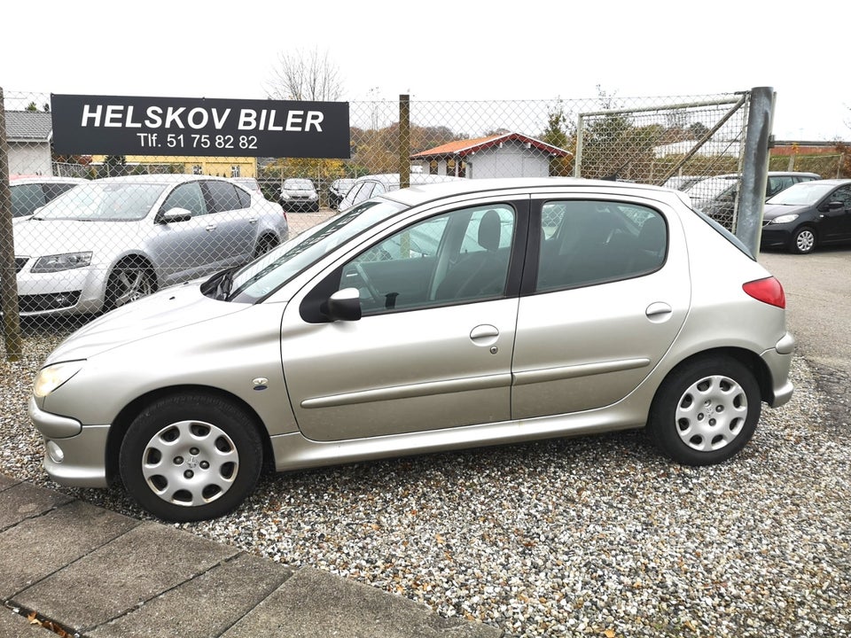 Peugeot 206 1,4 Edition 5d