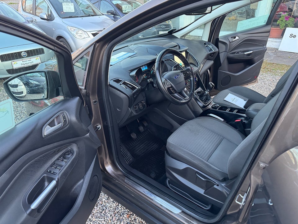 Ford C-MAX 1,0 SCTi 125 Titanium 5d