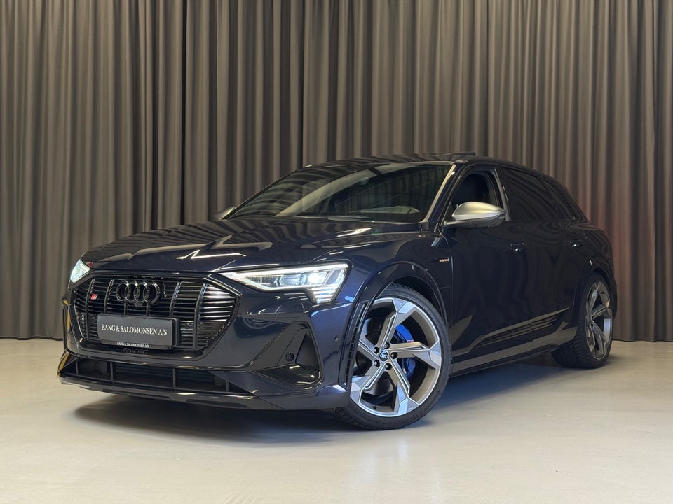 Audi e-tron S quattro 5d