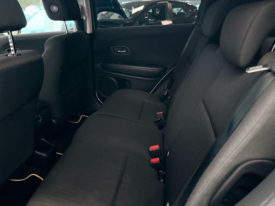 Honda HR-V 1,5 i-VTEC Comfort 5d