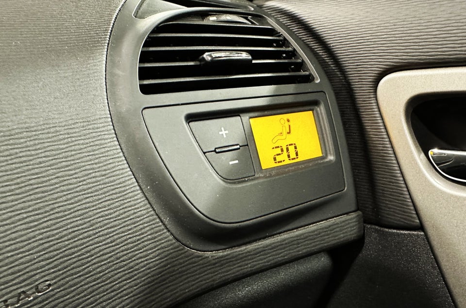 Citroën Grand C4 Picasso 2,0 HDi 150 Seduction 7prs 5d