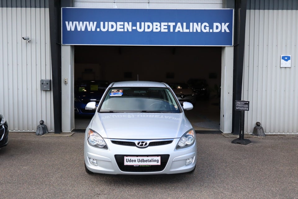 Hyundai i30 1,6 CVVT Comfort 5d