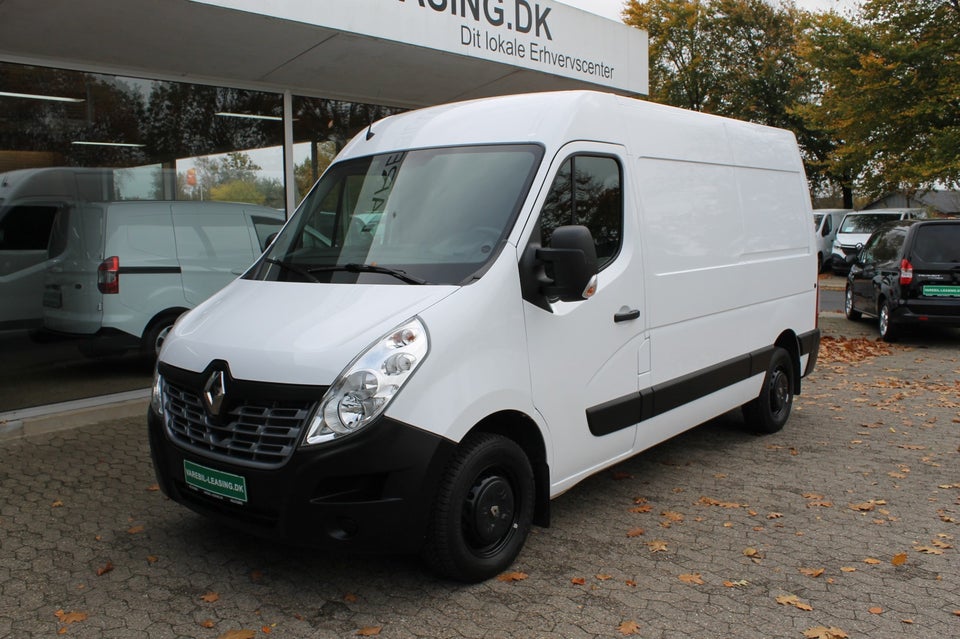 Renault Master III T33 2,3 dCi 130 L2H2 Kassevogn