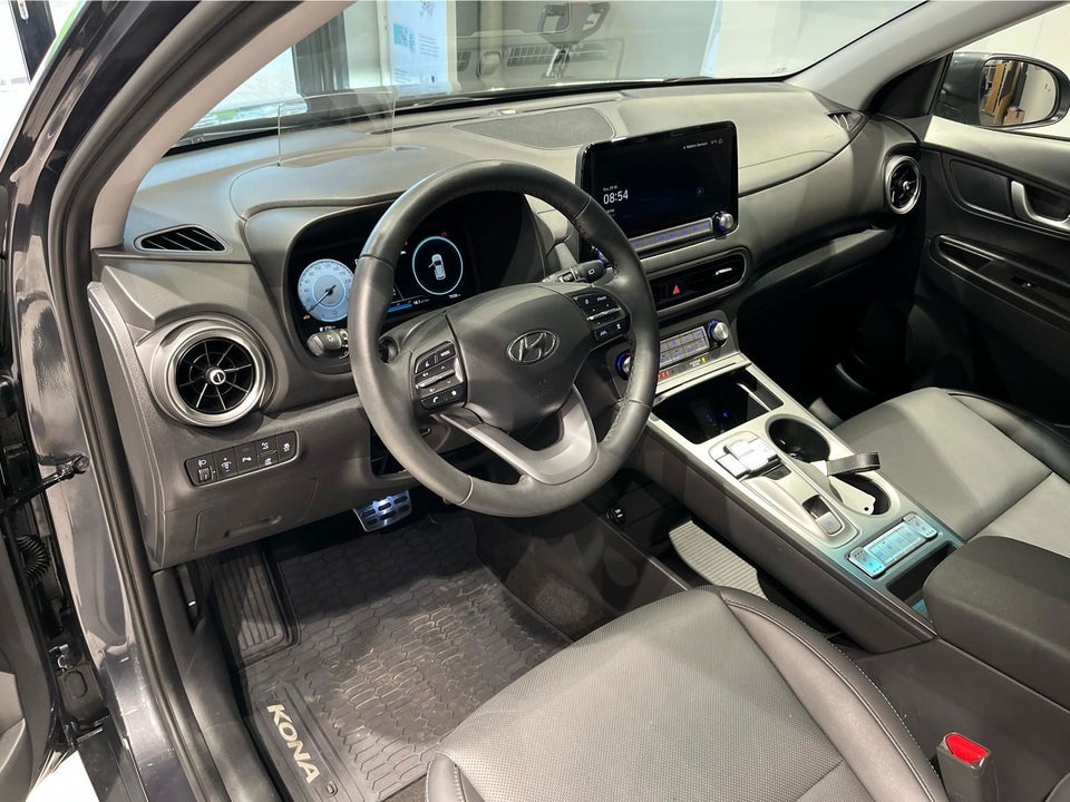 Hyundai Kona 64 EV Ultimate 5d