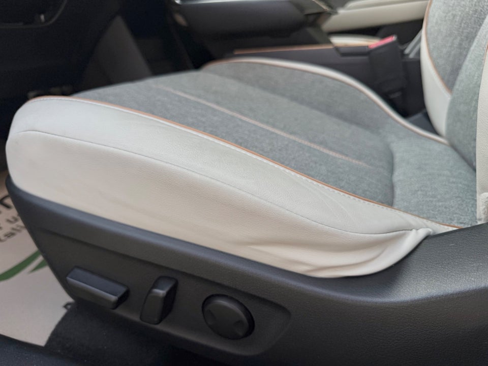 Mazda MX-30 e-SkyActiv Advantage 5d