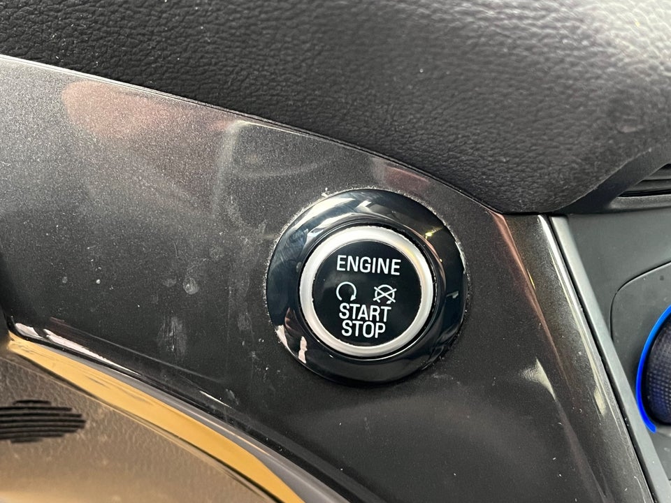 Ford C-MAX 1,0 SCTi 125 Titanium 5d