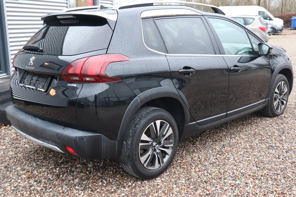 Peugeot 2008 1,2 e-THP 110 Desire Sky EAT6 5d