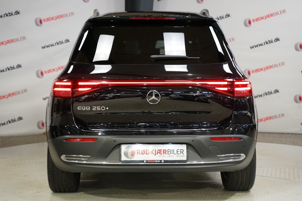 Mercedes EQB250+ Progressive 5d