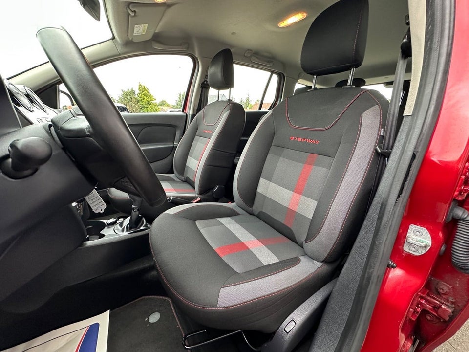 Dacia Logan 0,9 TCe 90 Ambiance MCV Easy-R 5d