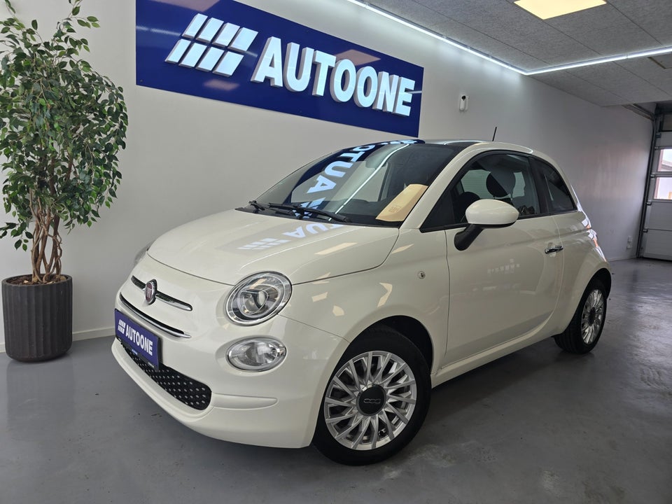 Fiat 500 1,0 Hybrid Lounge 3d