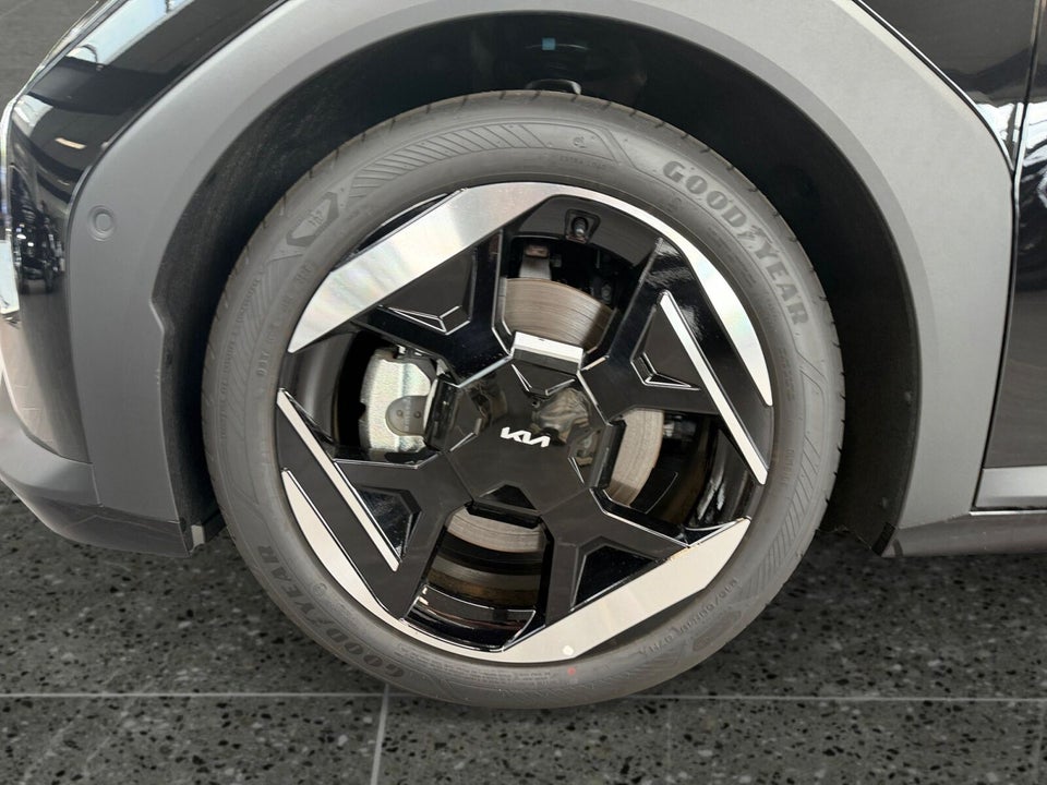 Kia EV4 81 Long Range Upgrade Fastback 4d