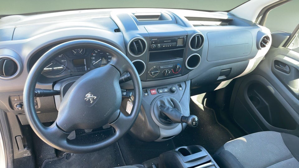 Peugeot Partner 1,6 BlueHDi 75 L1 Van 5d