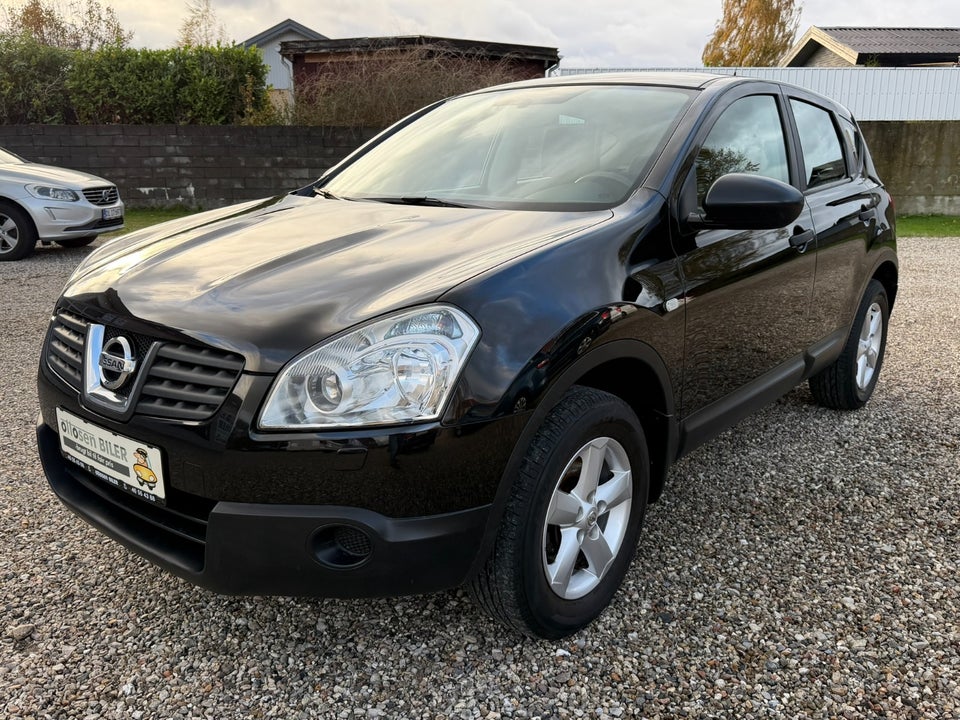 Nissan Qashqai 1,6 Acenta 5d