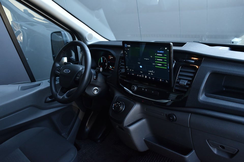 Ford E-Transit 390 L3 Chassis 68 Trend H1 RWD