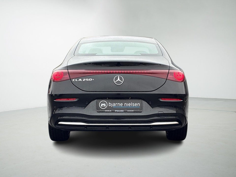 Mercedes CLA250+ electric Progressive Advance 4d
