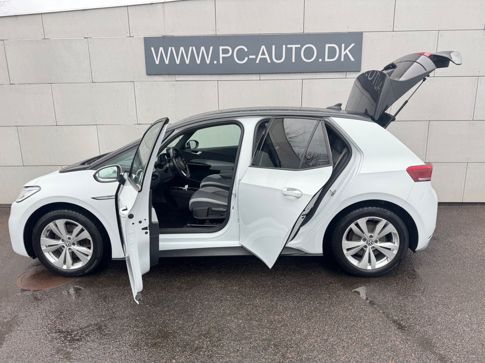 VW ID.3 58 Family 5d