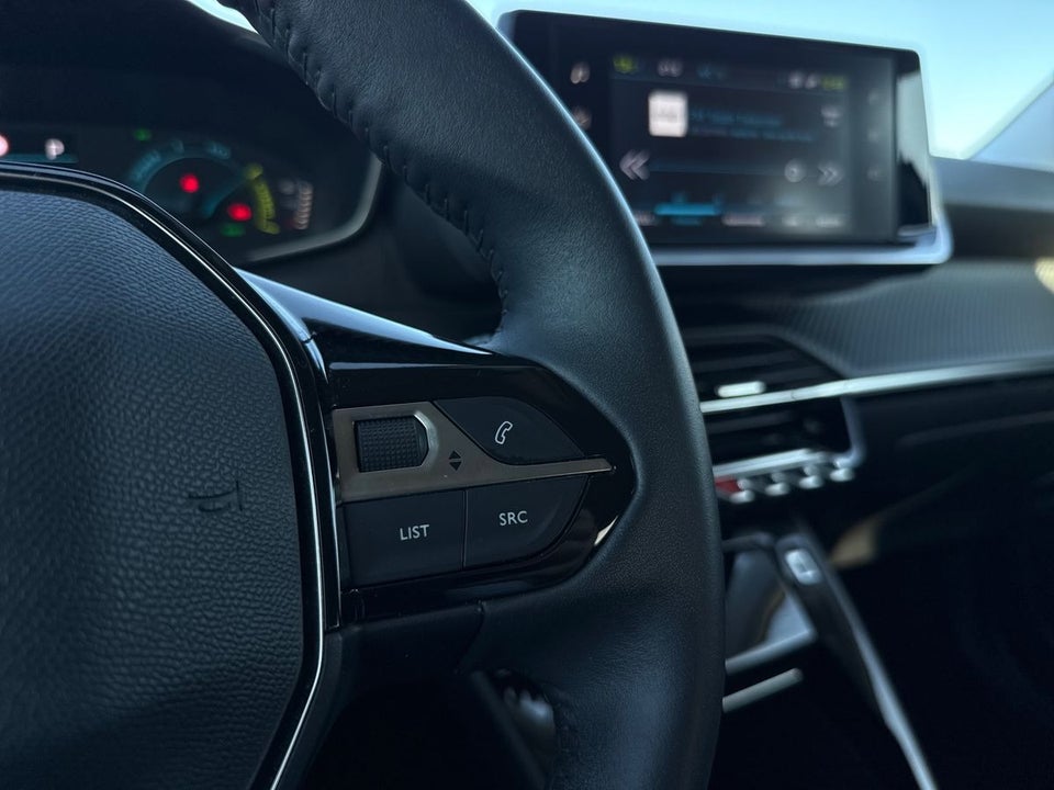 Peugeot e-2008 50 Allure 5d