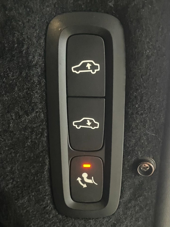 Volvo XC90 2,0 T8 407 Inscription aut. AWD 7prs 5d