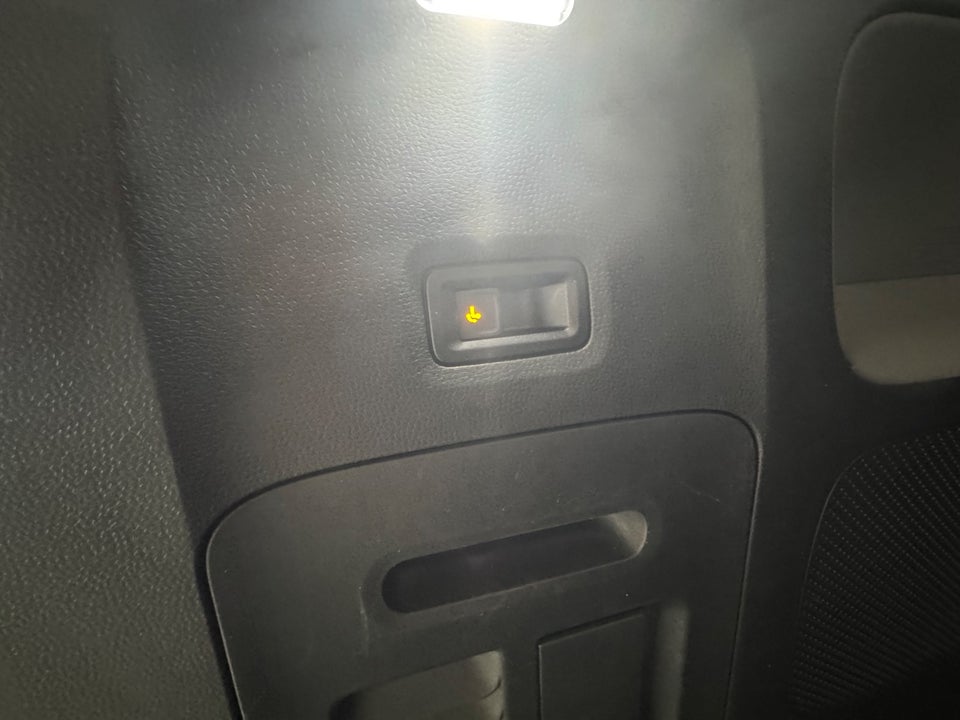 VW ID.Buzz 77 Life SWB 5d